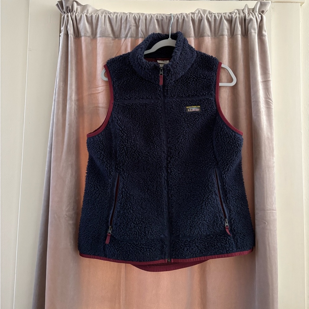 LL Bean Navy Blue Sherpa Vest